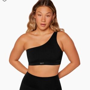 ✨ Set Active RIBBED ONE SHOULDER BRA